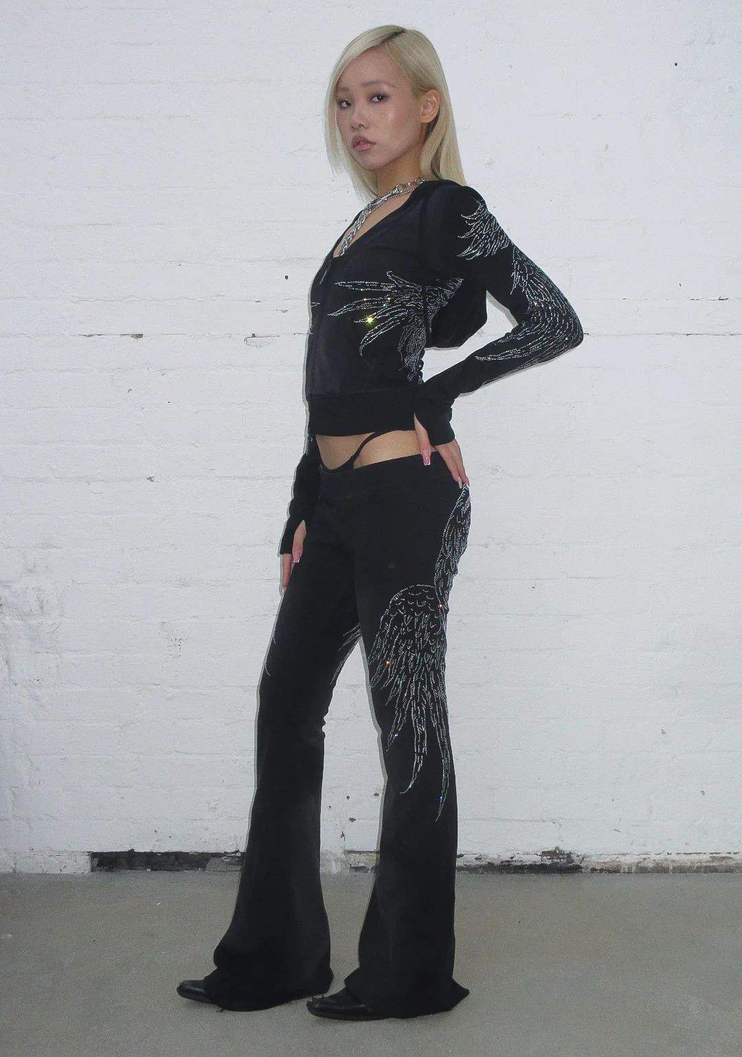 FALLEN RHINESTONE SCULPT PANTS WASHED BLACK - Image 4