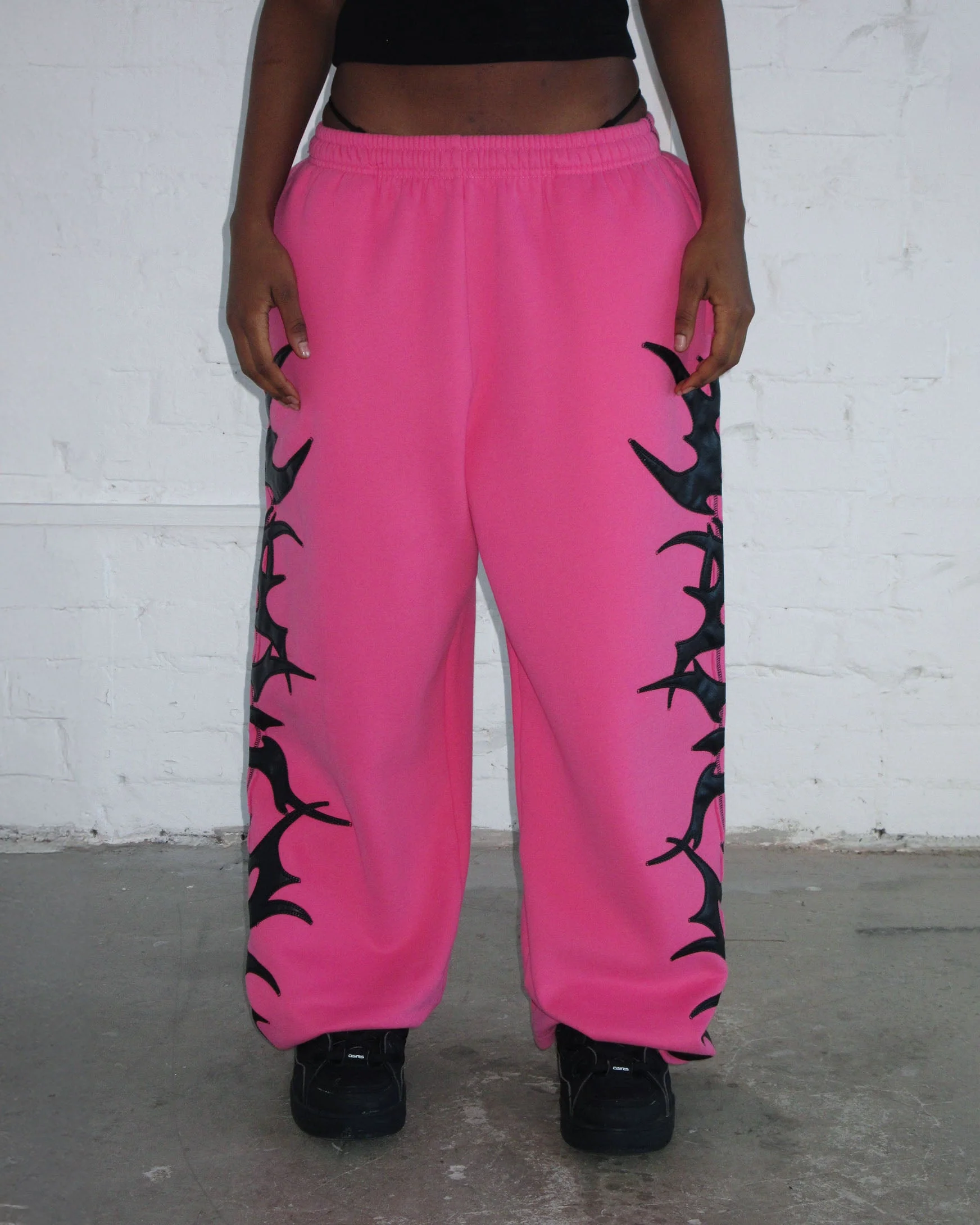 FLAME SWEATPANTS PINK POISON - Image 3