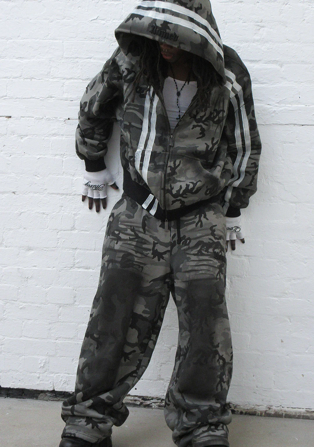 GRIME OVERSIZED SWEATPANTS GREY CAMO - Image 5