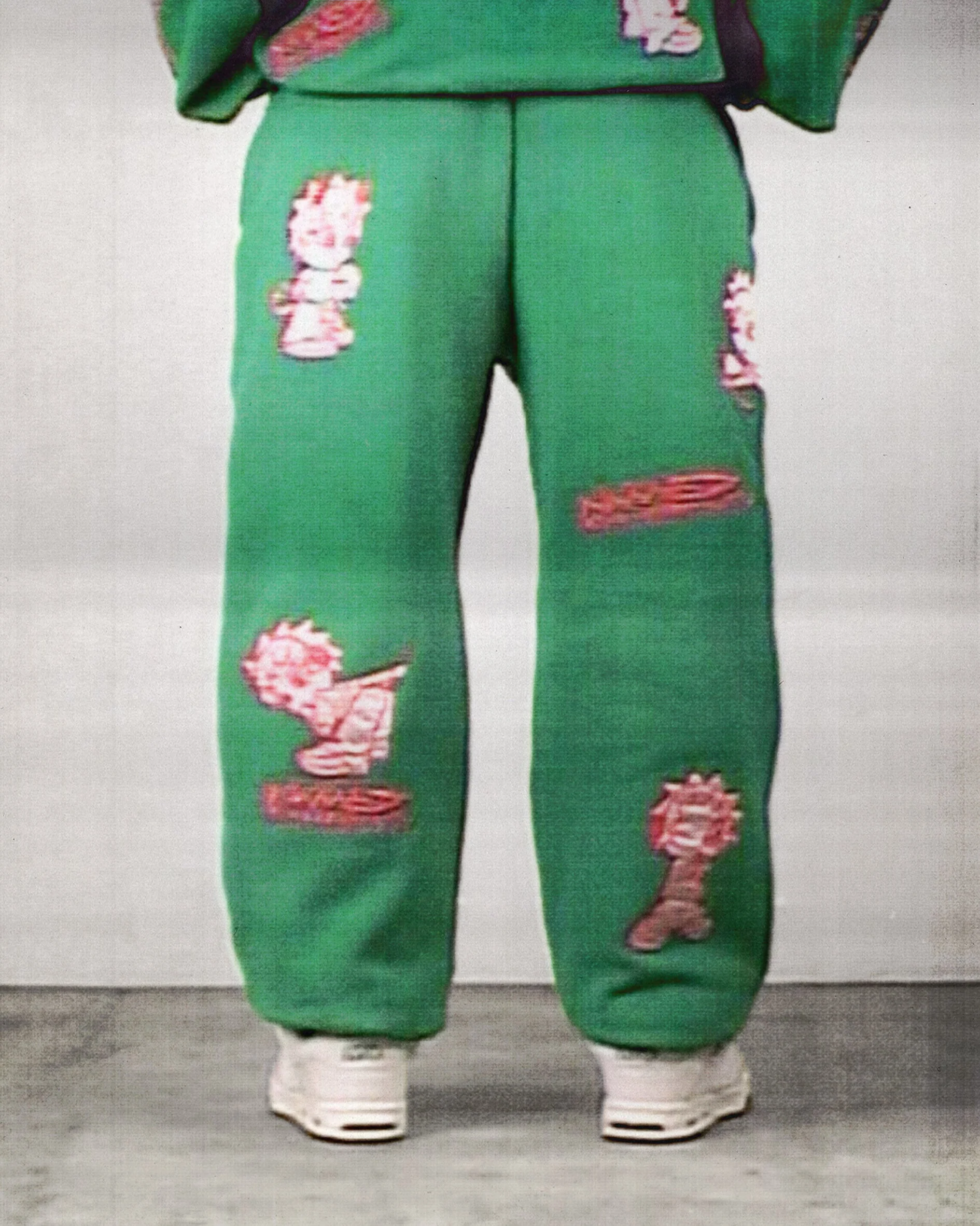 MISBEHAVE SWEATPANTS ELECTRIC GREEN - Image 3