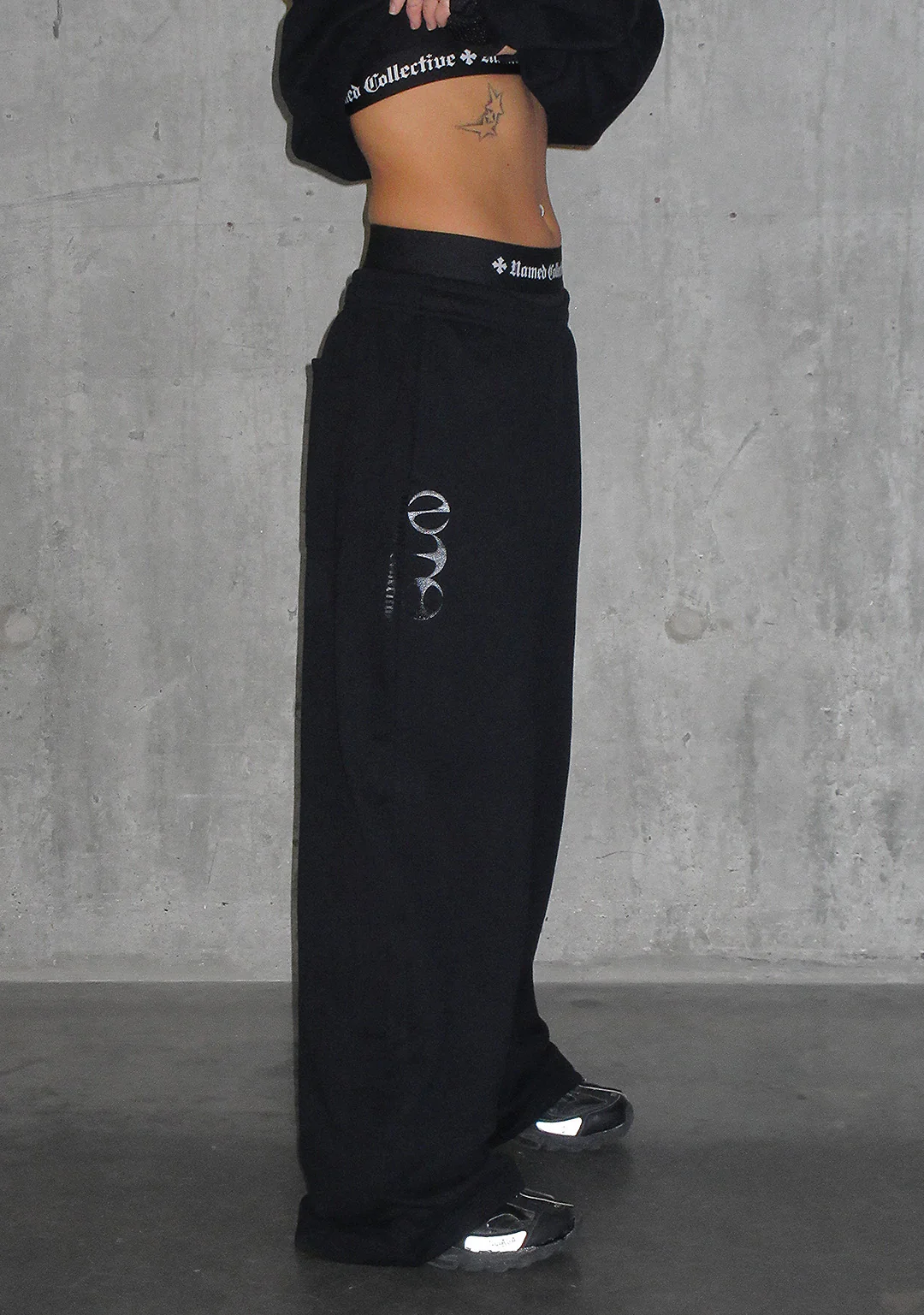 Nth ACTIVE OVERSIZED SWEATPANTS BLACK - Image 3