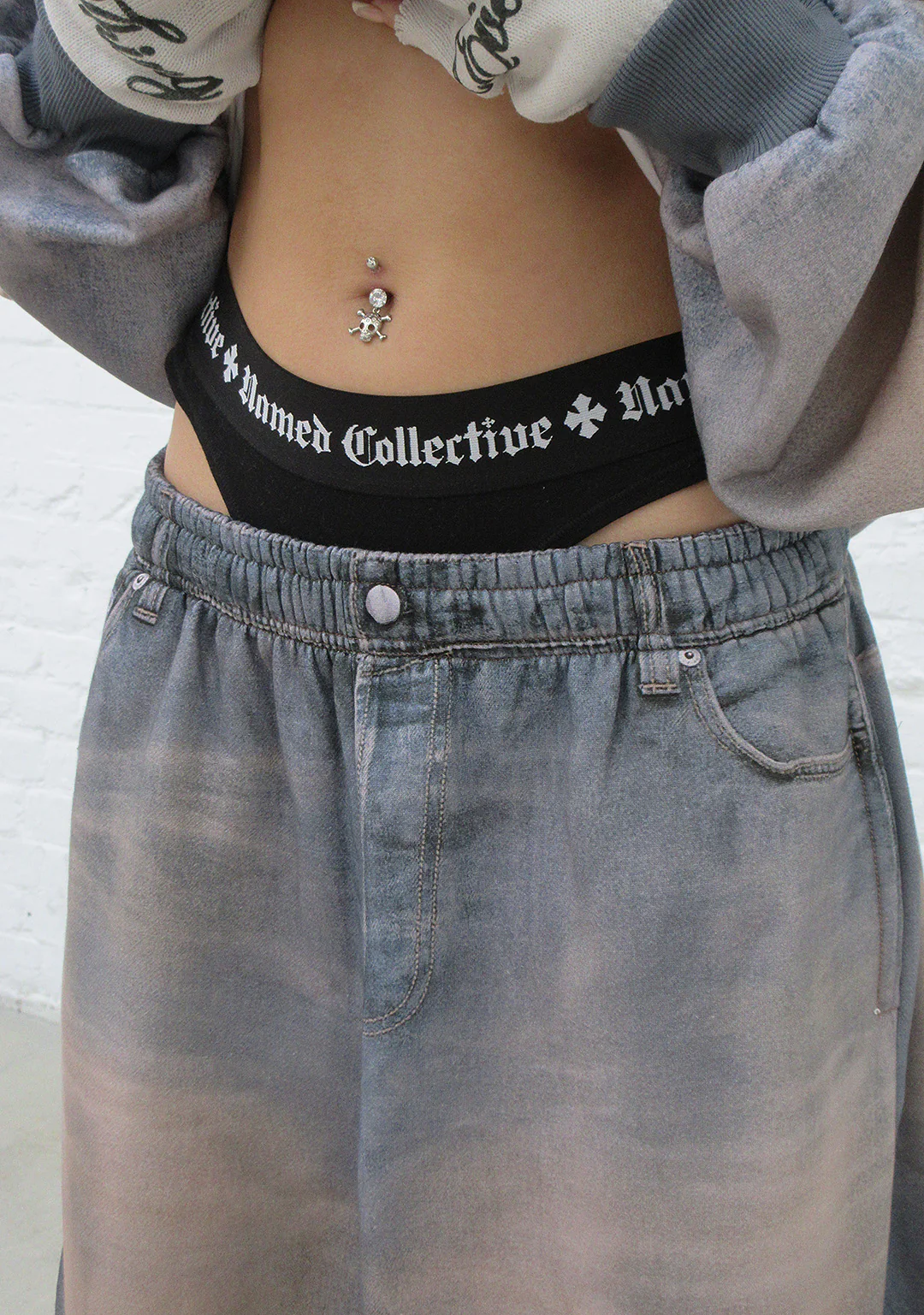 OFF GRID DENIM EFFECT OVERSIZED SWEATPANTS WASHED BLUE - Image 5